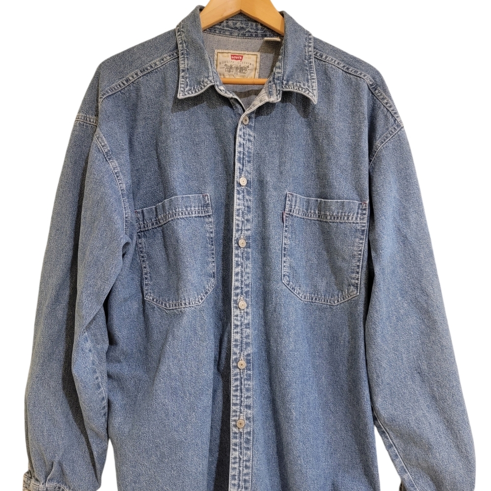 LEVI'S VINTAGE MENS 1990'S BLUE DENIM COTTON BUTTON DOWN SHIRT XLARGE PR…